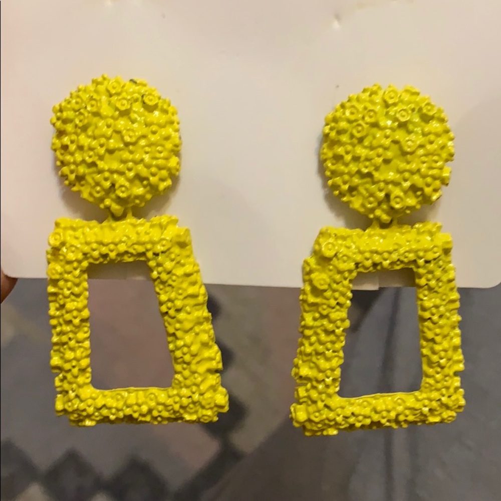 Neon Yellow earrings